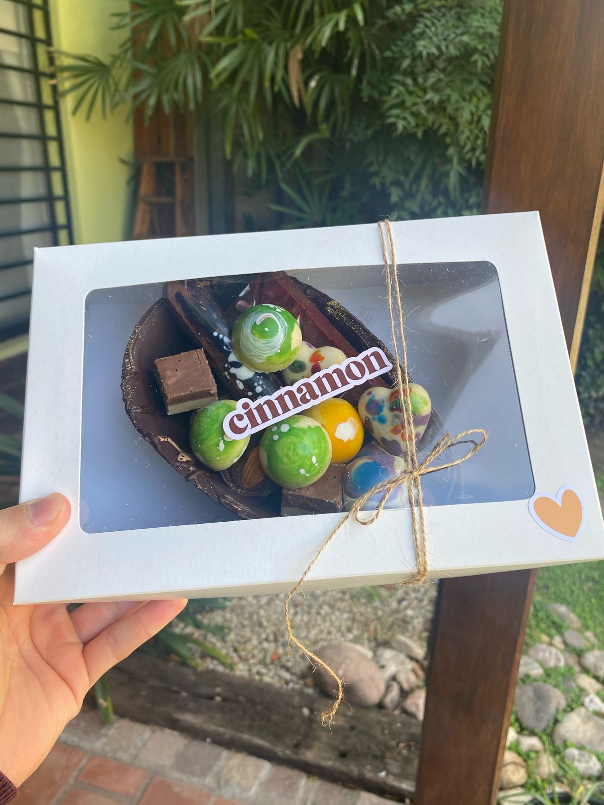 Huevo de chocolate artesanal